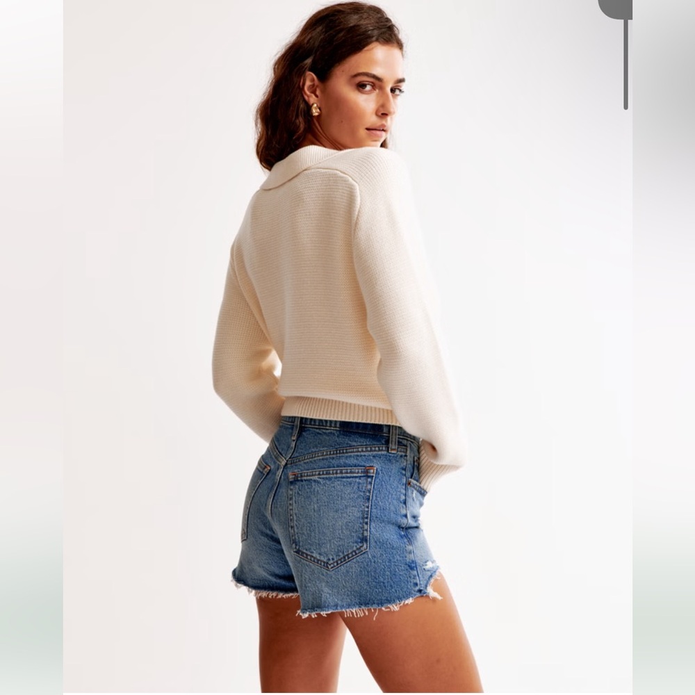 Abercrombie High Rise Mom Jean Shorts